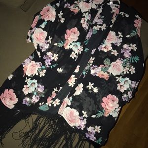 xhilaration rose print fringe shaw!